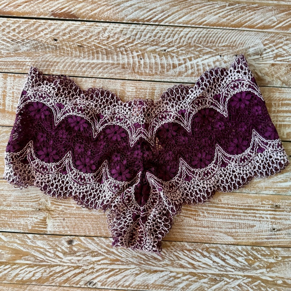 💟 Victoria’s Secret Large Bra & Medium Panty Set💟 NWT medium - Picture 5 of 11